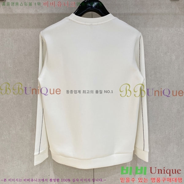���� ��**�� ������ MO234697-1