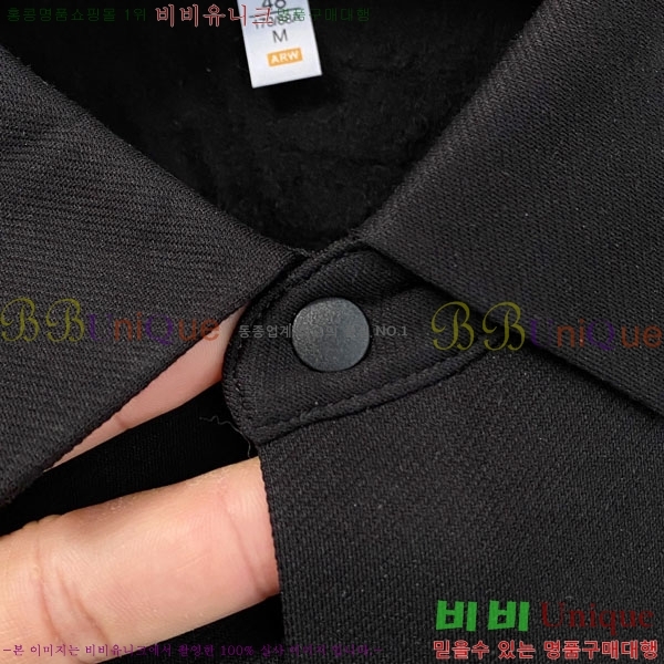 ���� ��**�� ī�� ���� Ƽ���� MO11567-2