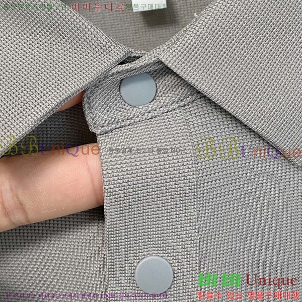 ���� ��**�� ī�� ���� Ƽ���� MO11566-1