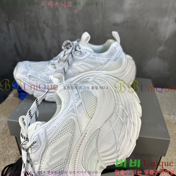 �߷��þư� 6XL Ʈ���̳� ����Ŀ�� BLA3568901-8