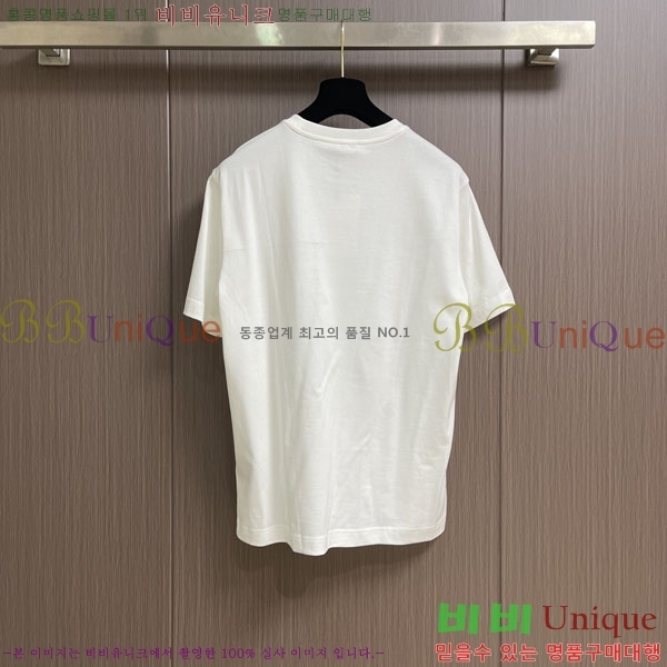 ���� ��**�� ���� Ƽ���� MO2461880-2