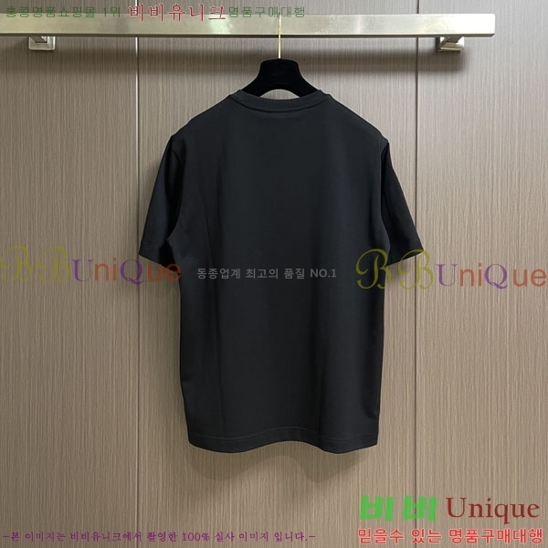 ���� ��**�� ���� Ƽ���� MO2461881-1