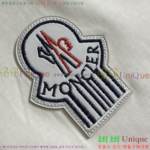 ���� ��**�� ���� Ƽ���� MO958530-4