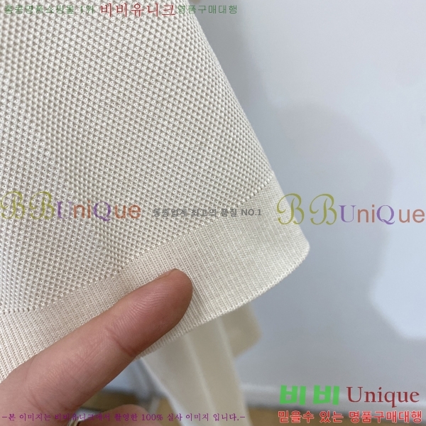 ���� ���ڷ� ��ġ�ڸ� ���� Ƽ���� BC7254718-3