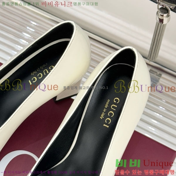 ���� ������ 32G4263522-3