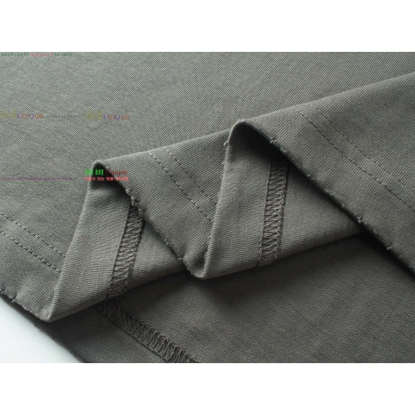 �������� �߷��þư� ���� Ƽ���� BL253679-1