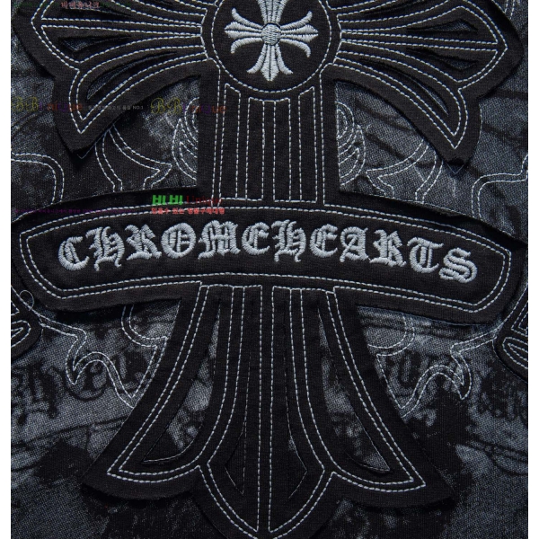 ���� ũ������ ���� Ƽ���� CH816744-1