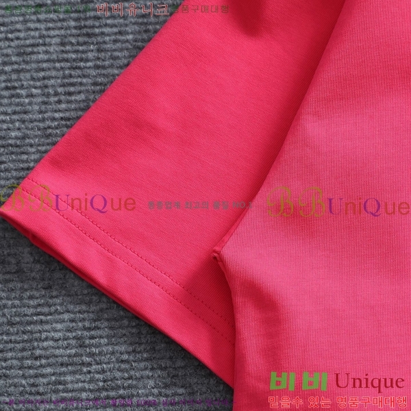 ���� �ο��� ���� Ƽ���� L2824537-3