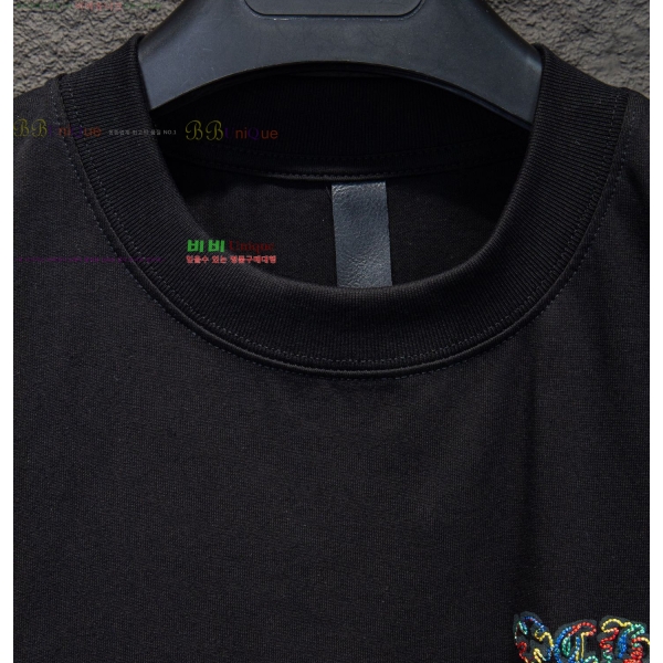 ���� ũ������ ���� Ƽ���� CH8167591-1