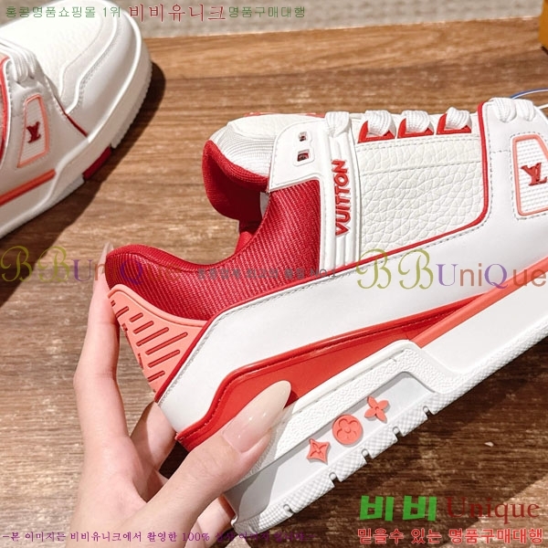 �������� LV Ʈ���̳� ����Ŀ�� LV511801-7