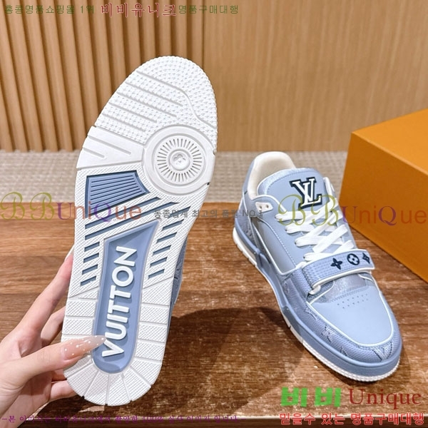 �������� LV Ʈ���̳� ����Ŀ�� LV511802-11