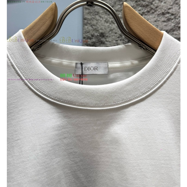 ���� ũ������ ���� Ƽ���� CH814689-1