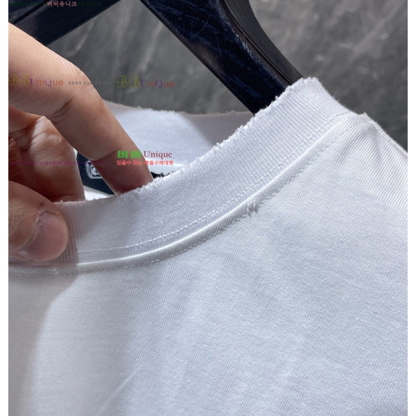 ���� ũ������ ���� Ƽ���� CH814256-2