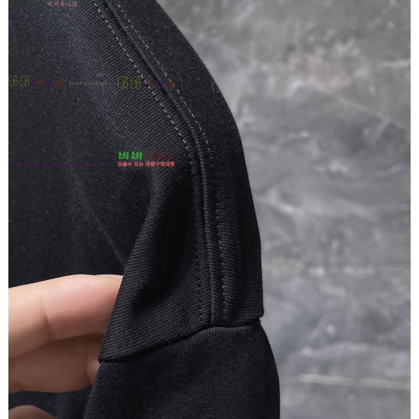 ���� ũ������ ���� Ƽ���� CH814256-9