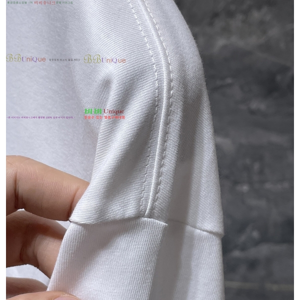 ���� ũ������ ���� Ƽ���� CH814256-10