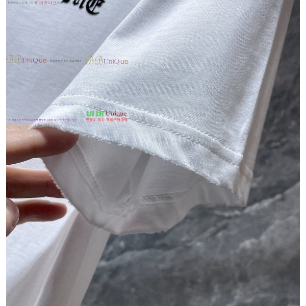 ���� ũ������ ���� Ƽ���� CH814256-20