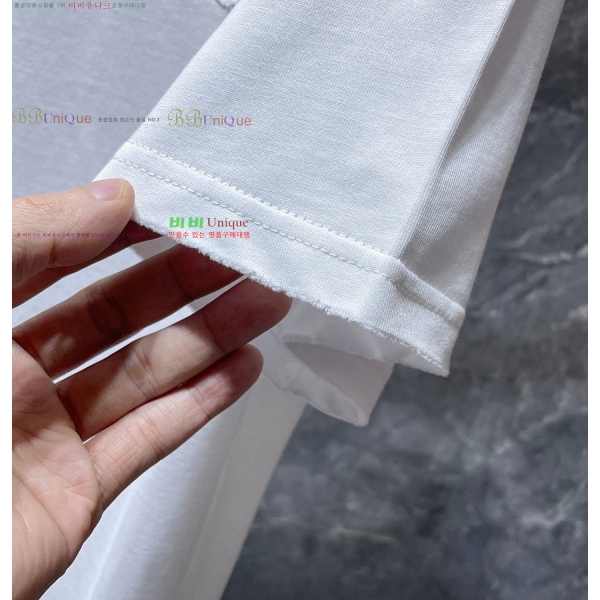 ���� ũ������ ���� Ƽ���� CH814256-21