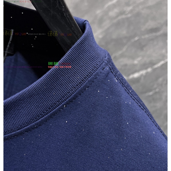 ���� ũ������ ���� Ƽ���� CH814256-24