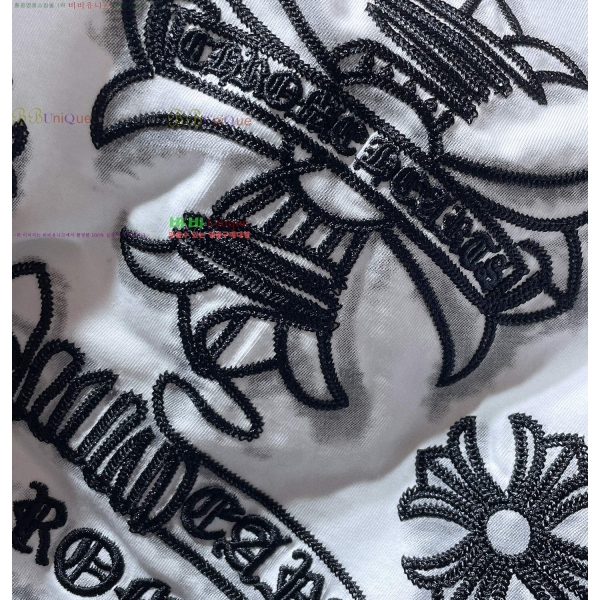 ���� ũ������ ���� Ƽ���� CH814256-33