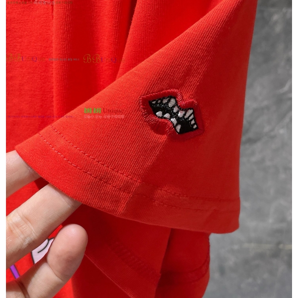 ���� ũ������ ���� Ƽ���� CH814257-8