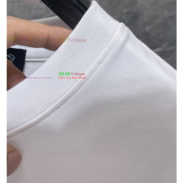 ���� ũ������ ���� Ƽ���� CH814257-11