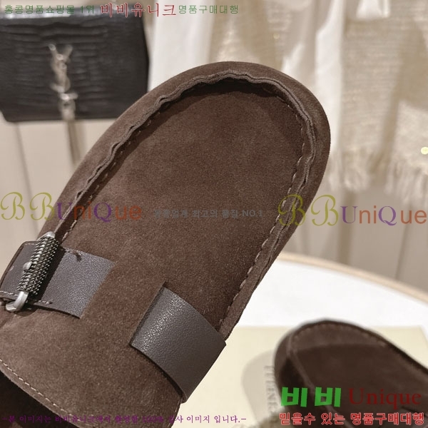 �θ��ڷ� ��ġ�ڸ� �� ���� BC7888114