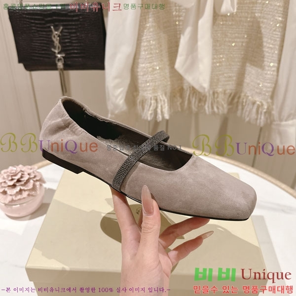 �θ��ڷ� ��ġ�ڸ� �÷����� BC77552