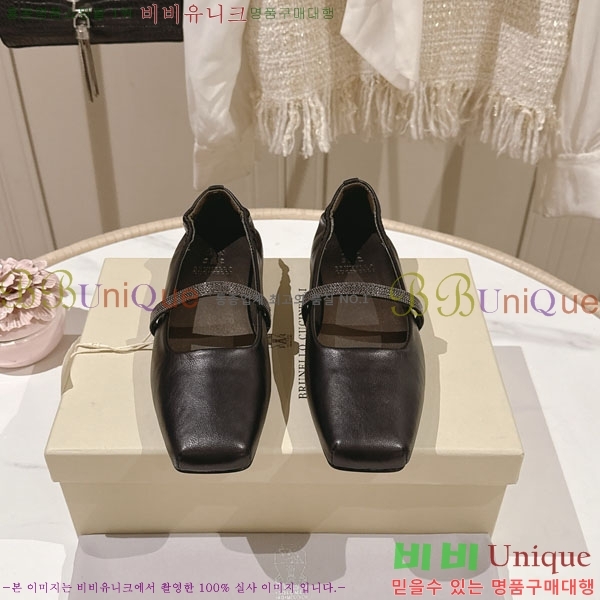 �θ��ڷ� ��ġ�ڸ� �÷����� BC77552-2