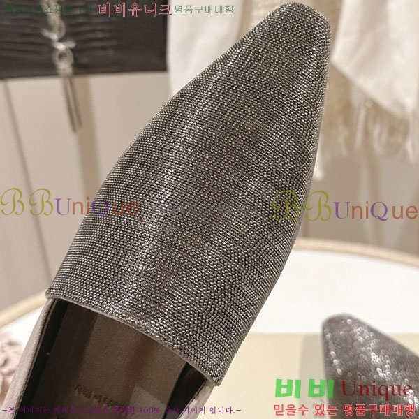 �θ��ڷ� ��ġ�ڸ� �÷����� BC77555