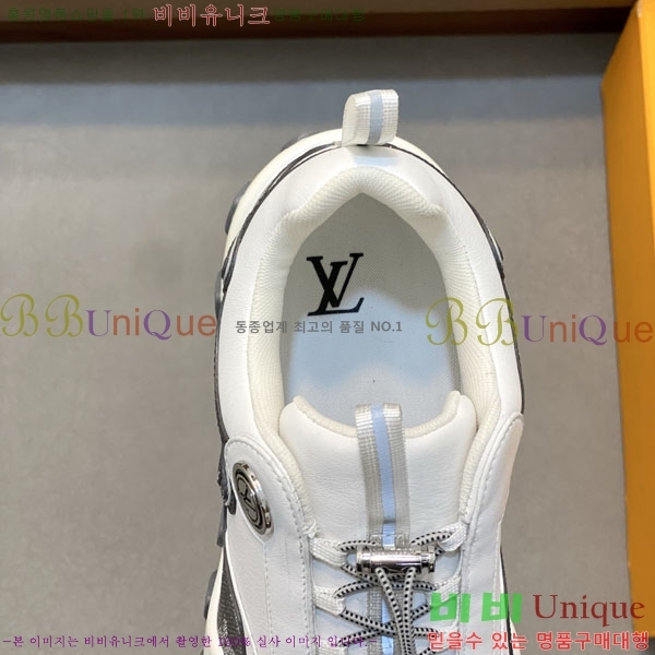 ���� ���̺��� ����Ŀ�� LV622809-4