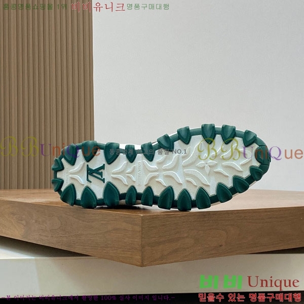 ���� ���̺��� ����Ŀ�� LV622809-8