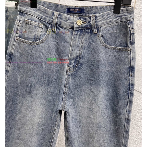 ���� ���̺��� û���� LV241371-2