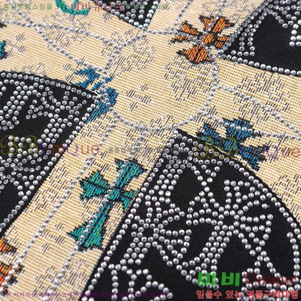 ���� ũ������ ���� Ƽ���� CH814383-1