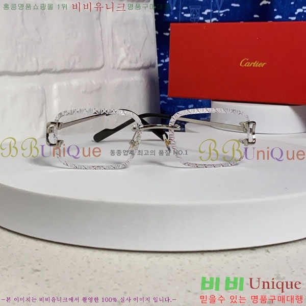 ��쿡 ���۶� CA497424-8
