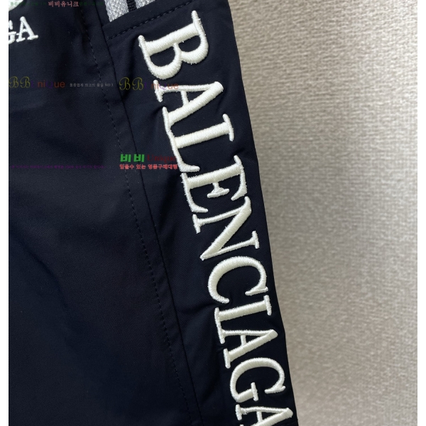 ���� �߷��þư� �ݹ��� BA136752