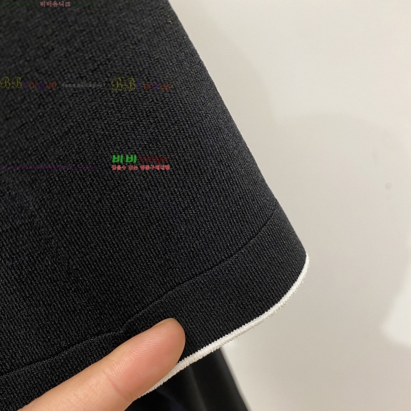 ���� �ο�* ���� Ƽ���� 19LW264303-1