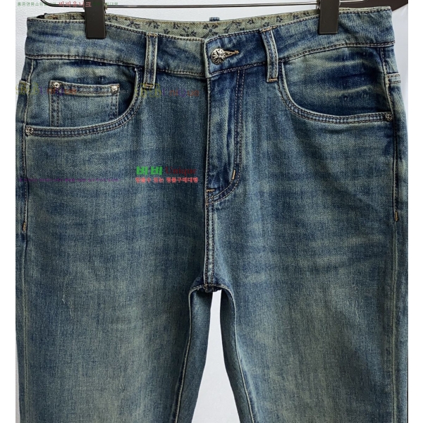 ���� ũ������ û���� CH384182