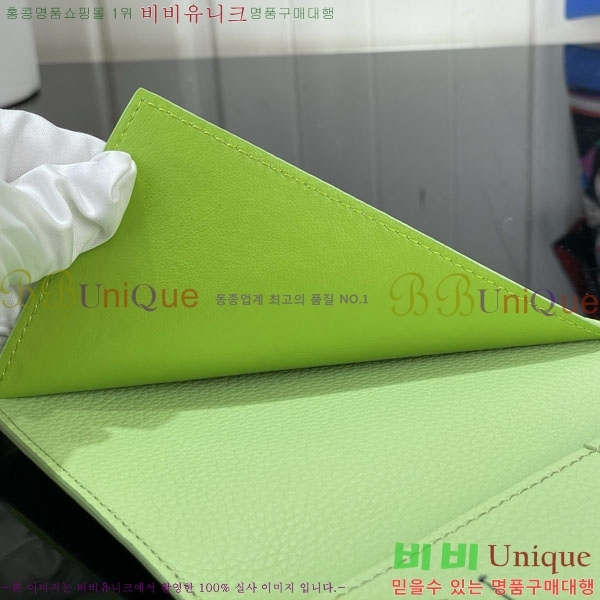 #����*�� �н���Ʈ Ŀ�� M27678-101