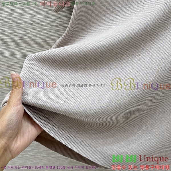 ���� ���ڷ� ��ġ�ڸ� ������ ���� Ƽ���� BC334507-12
