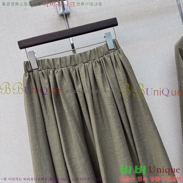 ���� ���ڷ� ��ġ�ڸ� ��ĿƮ BC342457-3