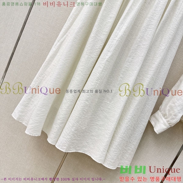 ���� ���ڷ� ��ġ�ڸ� ��ĿƮ BC342457-4