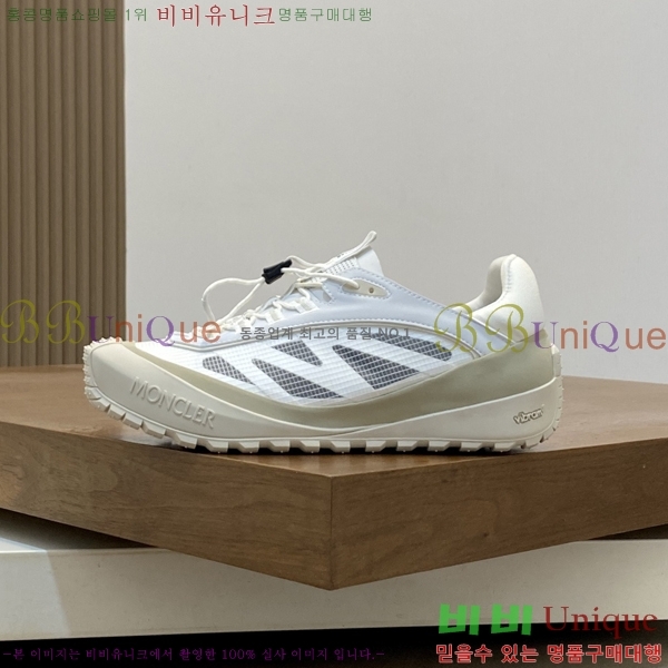 ���� ��**�� ����Ŀ�� M66424-7