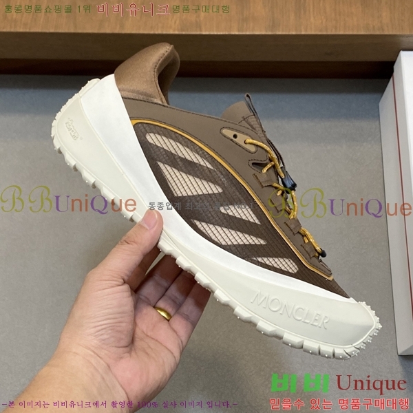 ���� ��**�� ����Ŀ�� M66424-3