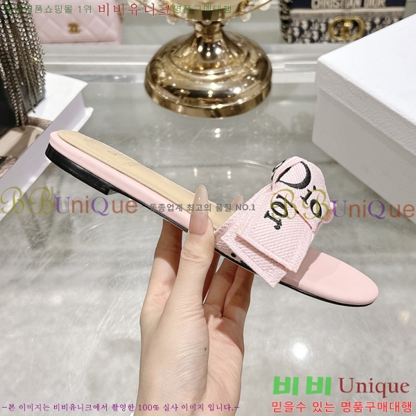 ��* J'ADIOR ���� 31D265612-2