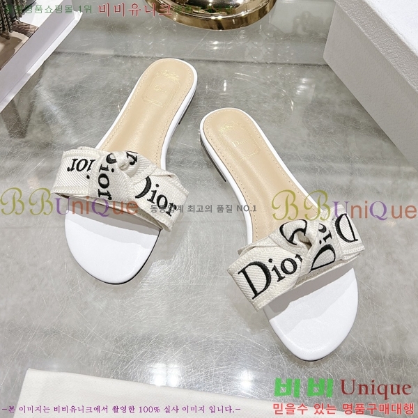 ��* J'ADIOR ���� 31D265612-1