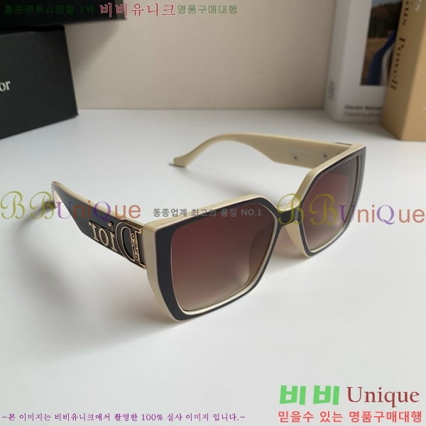 ��� ���۶� D8426790