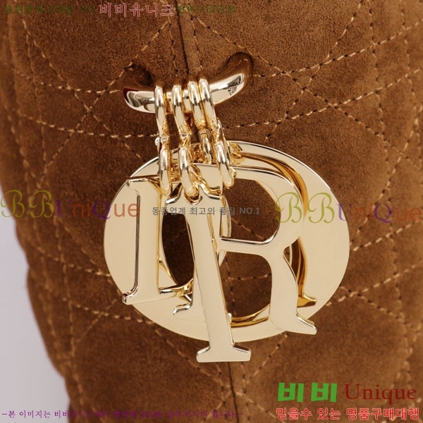 #��* �̴Ϲ� M1538-9