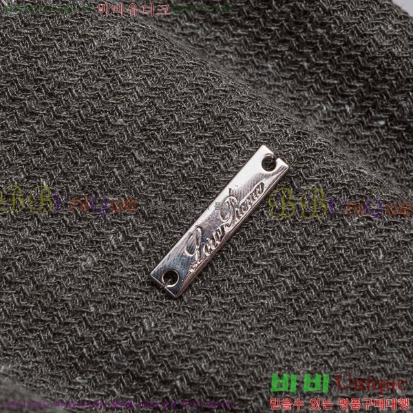 ���� �η�**�� ���� Ƽ���� LP265413-2