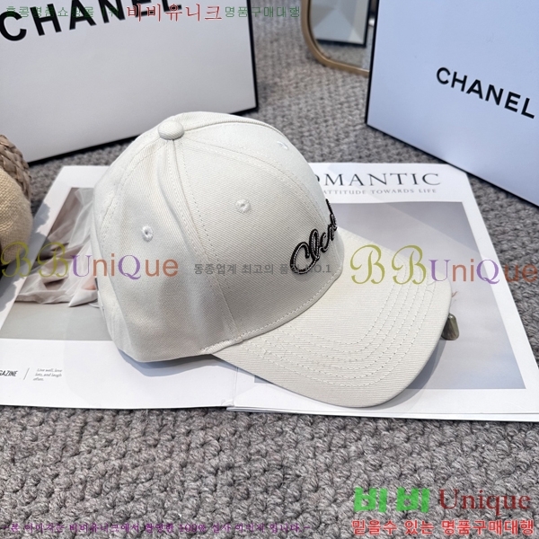 ��* ���� CH25210009-4