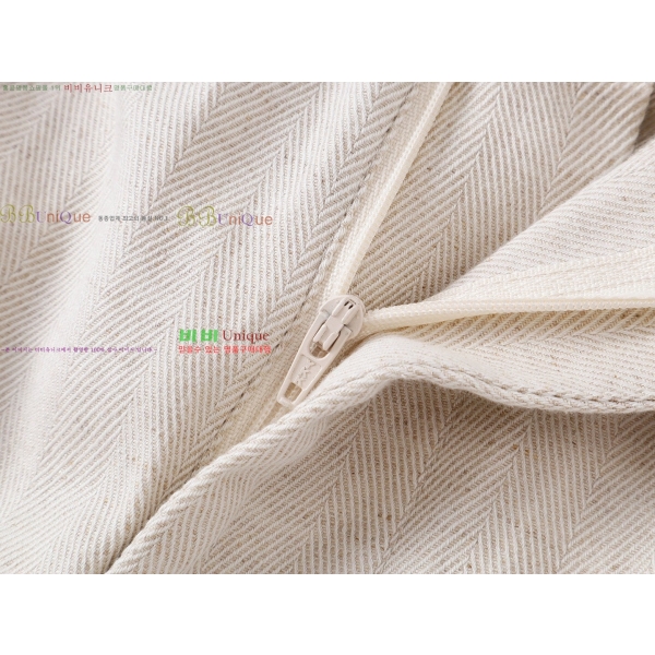 �ְ��� ���� ���ڷ� ��ġ�ڸ� �ݹ��� BC346047-1